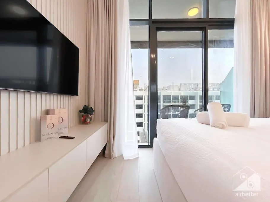 Opulent Studio With Balcony At Aziz Riviera Dubai 0*,