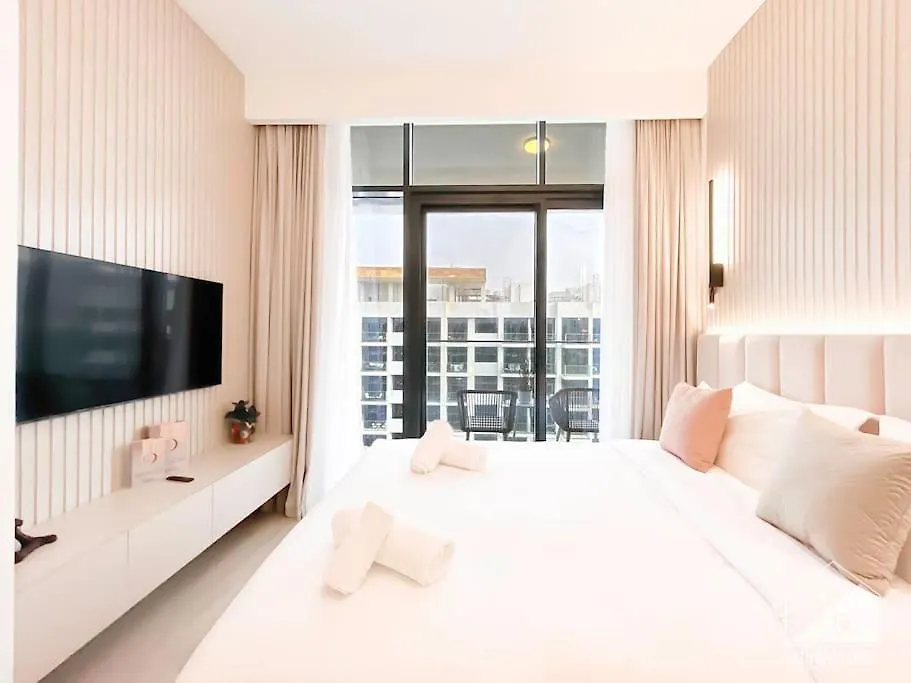 Opulent Studio With Balcony At Aziz Riviera Dubai